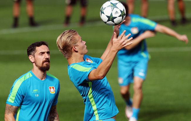 纽卡斯尔内部会议纪要流出：清晨完成体检；CBA季后赛使命明确；身体对抗强度拉满的简单介绍