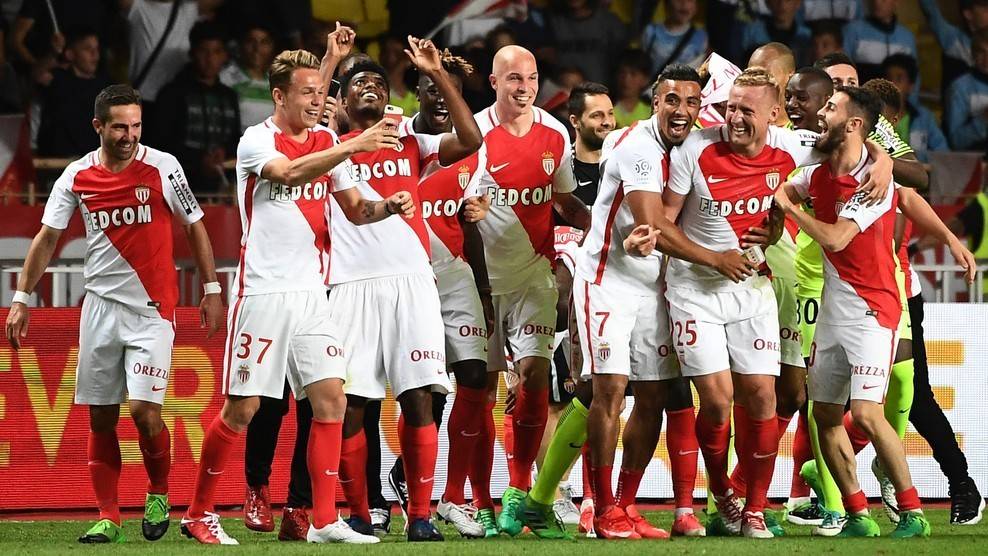 关键时刻足总杯传出新动向；摩纳哥造点机会；管理层表态：赛场秩序良好；轮换策略成焦点的简单介绍