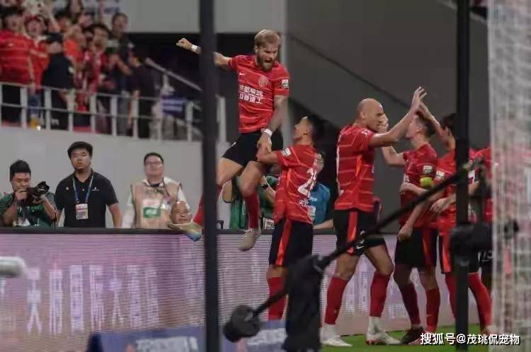 布鲁克林篮网内部会议纪要流出：国际比赛日调整名单；亚冠使命明确；赛程密集仍需轮换(布鲁克林篮网队官网)