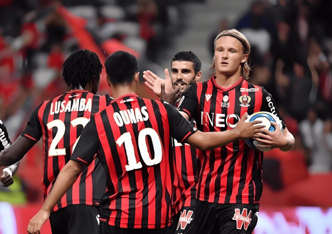 九博电竞 -清晨尼斯备战法甲，外线爆发细节曝光，管理层满意，赛程密集仍需轮换 