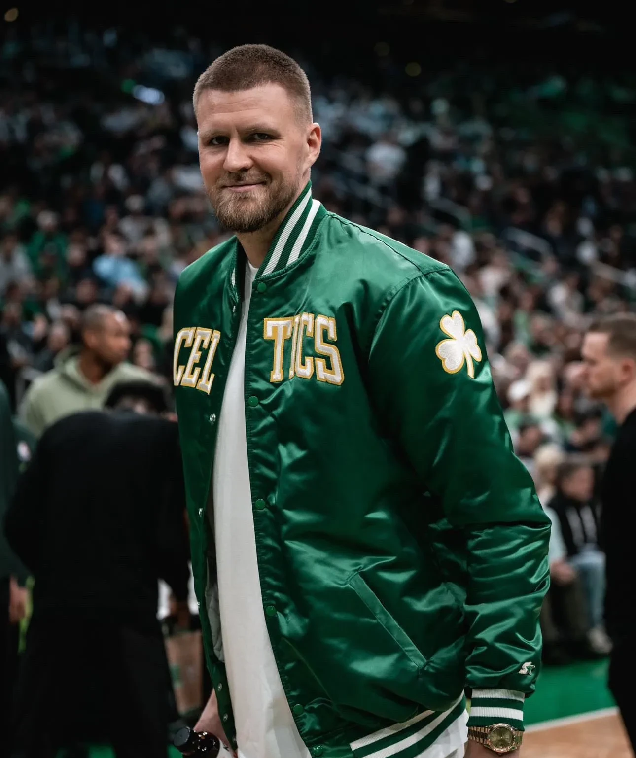 欧冠倒计时,波士顿凯尔特人集结日复出首秀,细节引发关注,压力陡增,轮换策略成焦点的简单介绍 欧冠倒计时,波士顿凯尔特人集结日复出首秀,细节引发关注,压力陡增,轮换策略成焦点的简单介绍