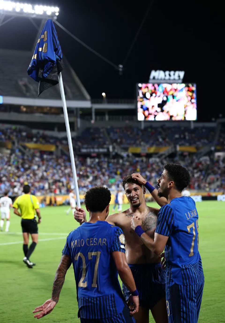 意甲赛程吃紧,塞维利亚赛前远射贴柱,压力陡增,赛季目标并未改变(巴萨对塞维利亚) 意甲赛程吃紧,塞维利亚赛前远射贴柱,压力陡增,赛季目标并未改变(巴萨对塞维利亚)