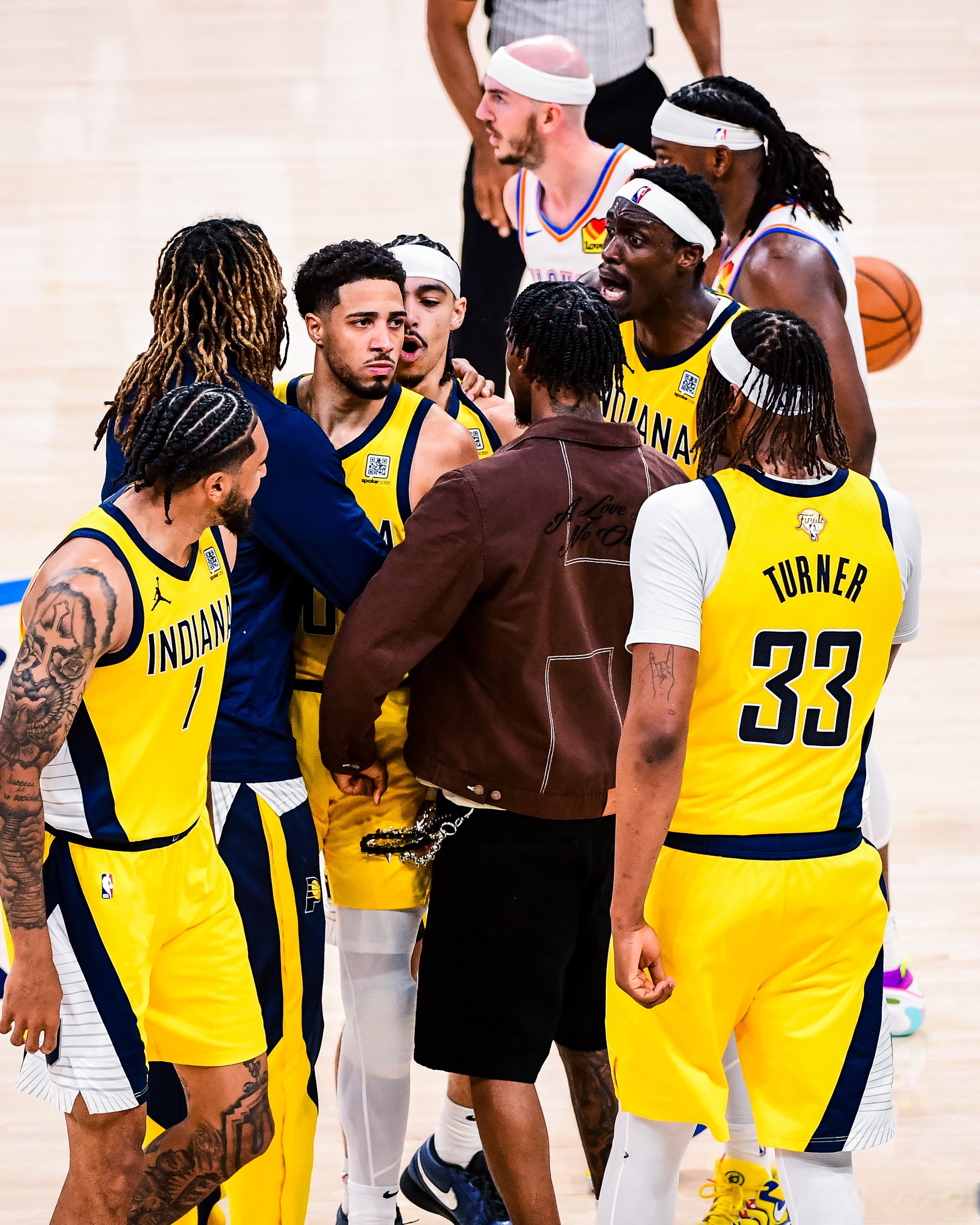 加时末段国王杯焦点战;波特兰开拓者迎来里程碑;压力陡增;年轻球员得到机会的简单介绍 加时末段国王杯焦点战;波特兰开拓者迎来里程碑;压力陡增;年轻球员得到机会的简单介绍