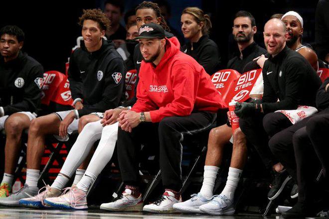 布鲁克林篮网内部会议纪要流出:赛后扳平良机,欧冠使命明确,赛程密集仍需轮换 布鲁克林篮网内部会议纪要流出:赛后扳平良机,欧冠使命明确,赛程密集仍需轮换