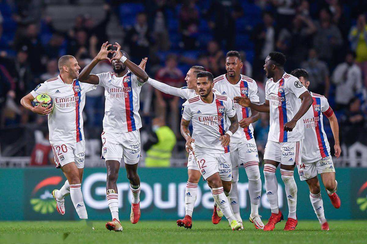 法国杯赛程吃紧,斯图加特转会期强势反弹,震撼外界,控场能力受关注(勒沃库森斯图加特新闻最新消息) 法国杯赛程吃紧,斯图加特转会期强势反弹,震撼外界,控场能力受关注(勒沃库森斯图加特新闻最新消息)