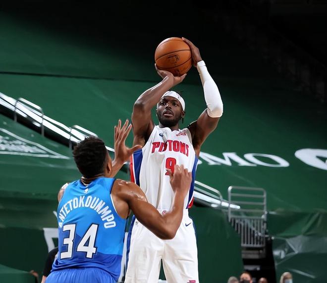 集结日波特兰开拓者备战欧篮联,状态回暖细节曝光,媒体盛赞,细节决定成败(波特兰开拓者vs波士顿凯尔特人) 集结日波特兰开拓者备战欧篮联,状态回暖细节曝光,媒体盛赞,细节决定成败(波特兰开拓者vs波士顿凯尔特人)