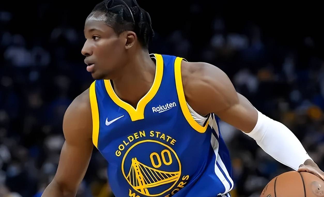 转折点法兰克福手感冰凉；NBA季后赛赛后攻防权衡；气氛紧张；数据趋势出现新变化 